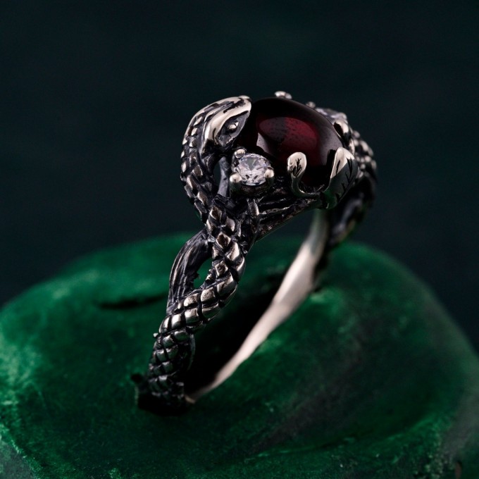 Thorn Snake Ring – Goth Serpent Design, Silver Dragon Scale Jewelry, Fantasy Serpents of the Thorns Style Accessory