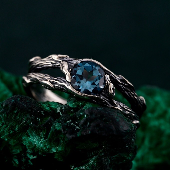 Silver Branch Band: Nature's Touch and Woodland-Inspired Silver Wrap Ring
