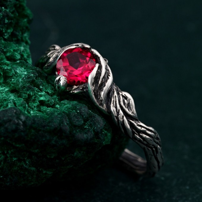 Gothic Silver Ring with Ruby and Leaf Motif
