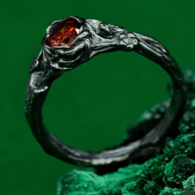 Handcrafted 925 Silver Garnet Ring – Elegant Minimalist Gemstone Jewelry for Women