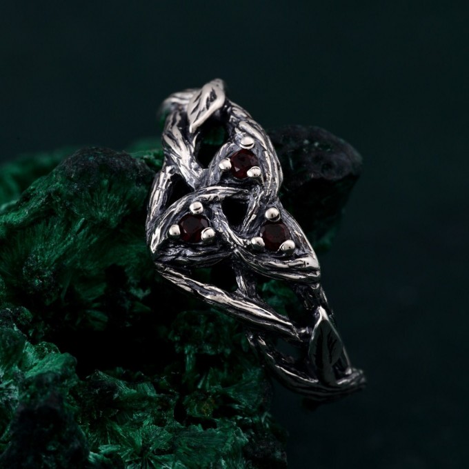 Crimson Trinity: Gothic Garnet Ring