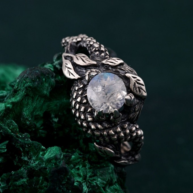 Silver Dragon Armor Ring: Serpentine Elegance with Dragon Scale Design