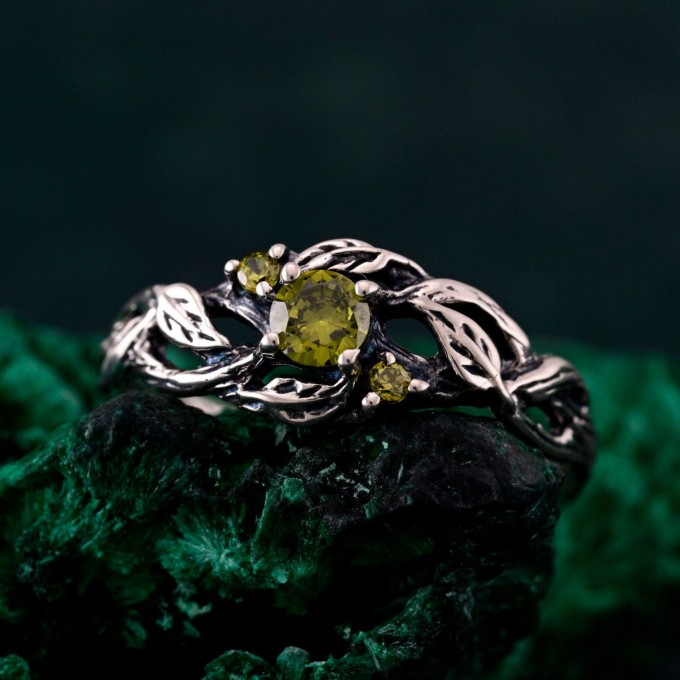 Nature's Finest Silver Leaf Elegance Ring