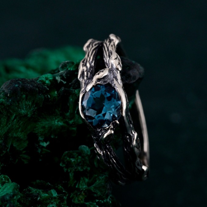 Silver Branch Band: Nature's Touch and Woodland-Inspired Silver Wrap Ring
