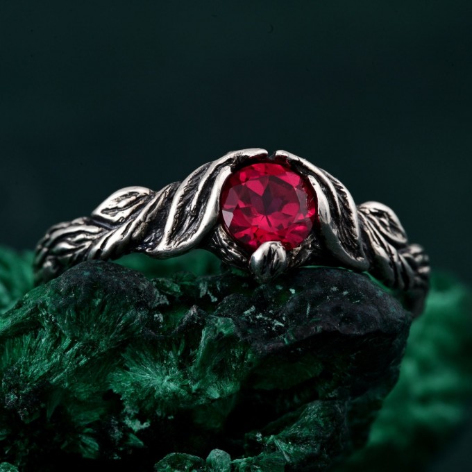 Rustic Elegance Twig Ring: Enchanted Forest Design
