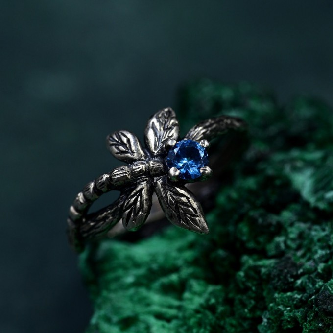 Fluttering Butterfly Gem Ring with Sapphire and Silver Design