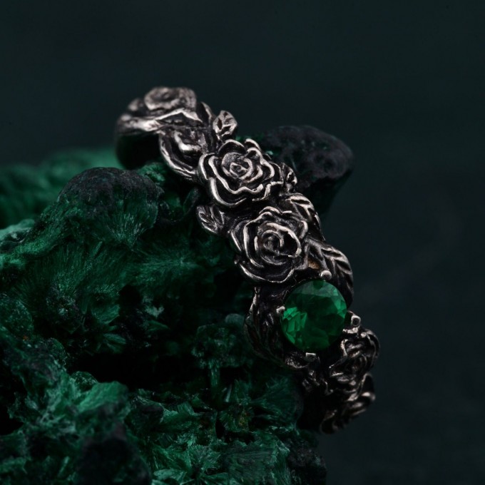 Emerald Blossom Silver Ring – Nature's Elegance with Floral Twig Accent, Dainty Branch Delight Ring Featuring Flower on Silver Twig