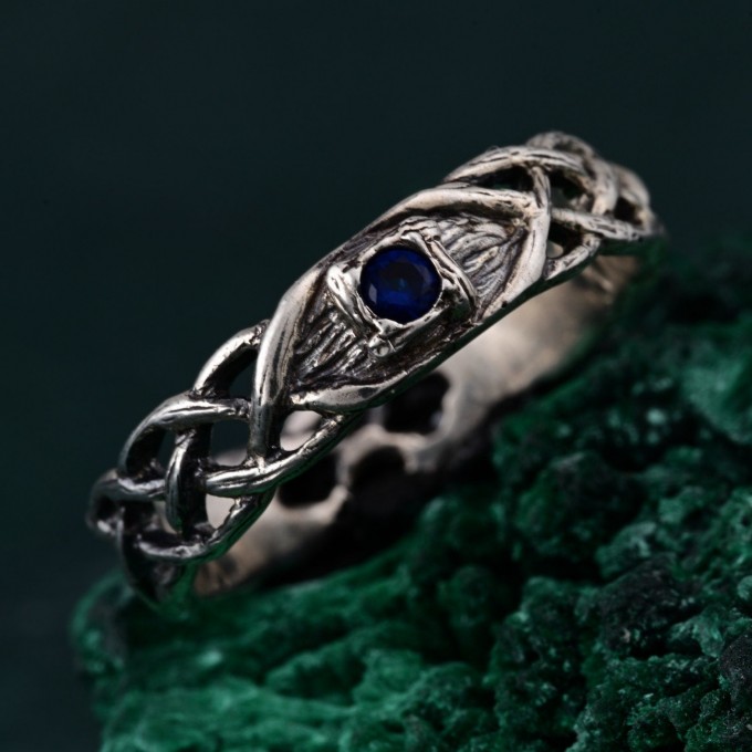 Vintage Style Tree Sapphire Ring – Wide Celtic Wedding Band with Intricate Design, Nature-Inspired Sapphire Ring