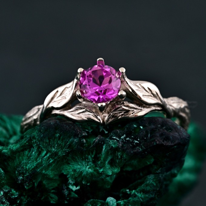 Nature-Inspired Bridal Band with Intricate Botanical Design