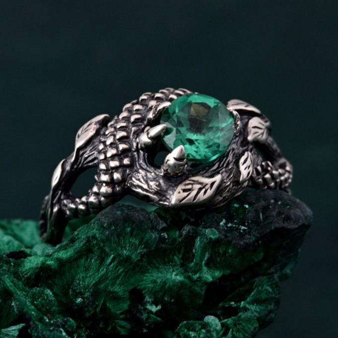 Majestic Ring Dragon Scale - Serpentine Elegance in Silver Armor