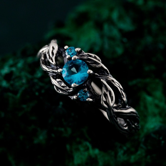 Nature's Finest Silver Leaf Elegance Ring