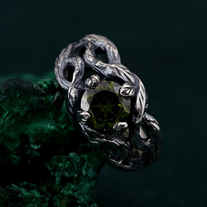 Silver Tree Bark Band: Rustic Woodland Elegance