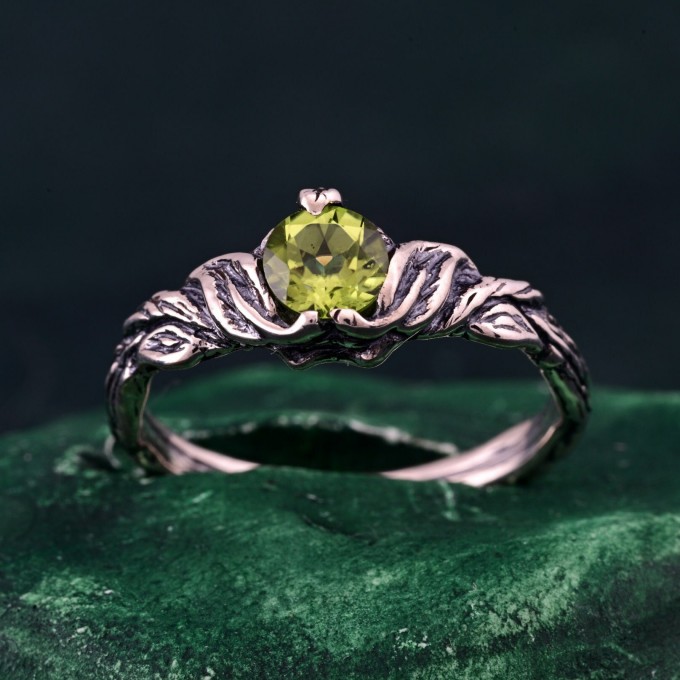 Rustic Elegance Twig Ring: Nature's Embrace and Woodland Promise Design