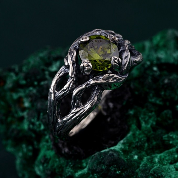 Silver Tree Bark Band: Rustic Woodland Elegance