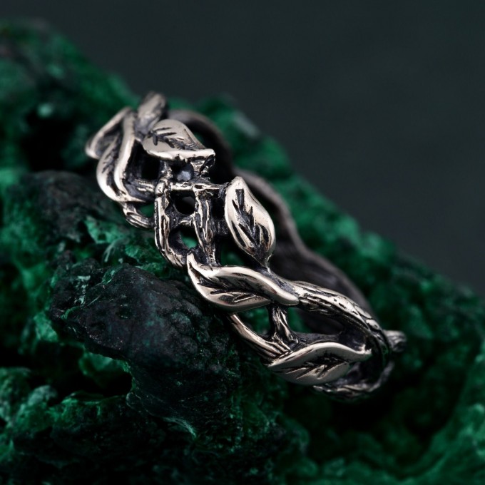 Men's Nature-Inspired Wedding Band with Triquetra Twig Motif