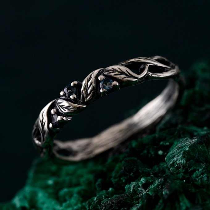 London Blue Topaz Silver Ring – Nature-Inspired Jewelry with Fairy Vine & Willow Leaf Design