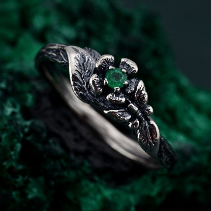 Elegant Silver Butterfly Emerald Ring – Winged Emerald and Silver Grace
