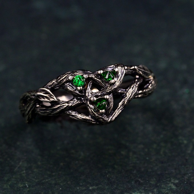 Enchanted Forest Silver Promise Ring for Women – Mystic Woodland Wedding Band, Witch's Embrace Leafy Silver Ring for Her