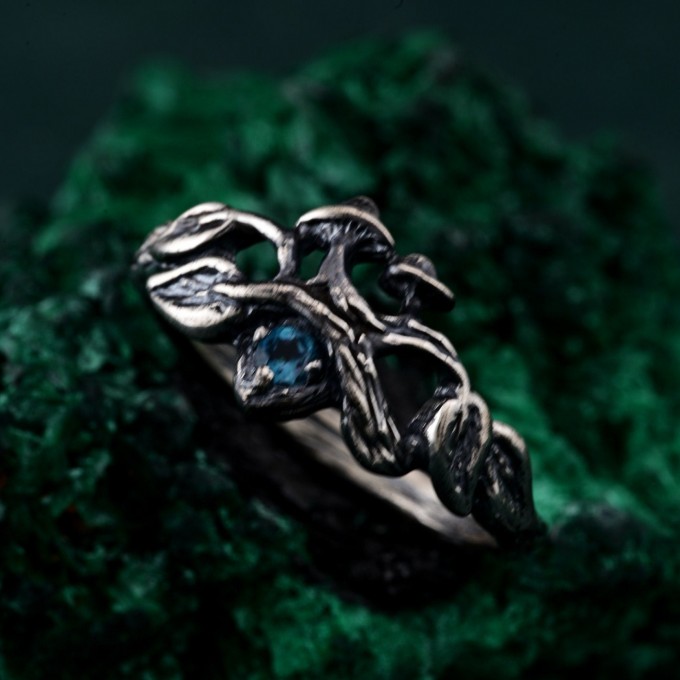 Gothic Witch Rings with Topaz – Unisex Silver Geometric Wedding Ring