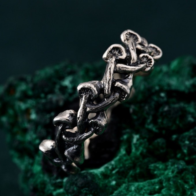 Mushroom Tale Ring - Silver Nature-Inspired Fantasy Forest Symphony Jewelry