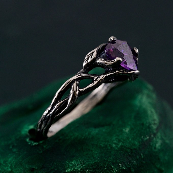Unique Amethyst Silver Ring – Twisted Branch Design, Nature-Inspired, Handcrafted Elegant Jewelry for Her