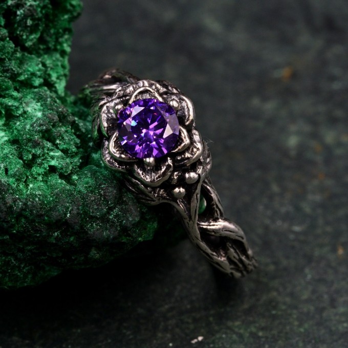 Enchanted Bloom: Gothic Sterling Silver Ring with Amethyst