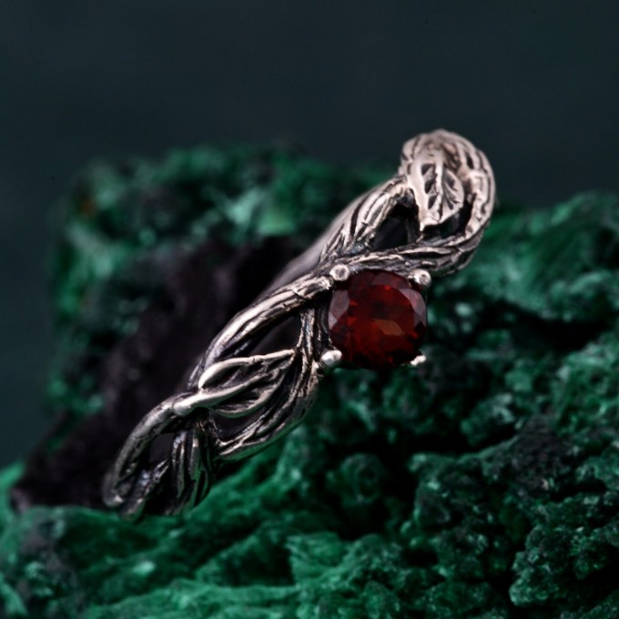 Leafy Branch with Garnet Ring – Nature-Inspired Silver Twig Jewelry
