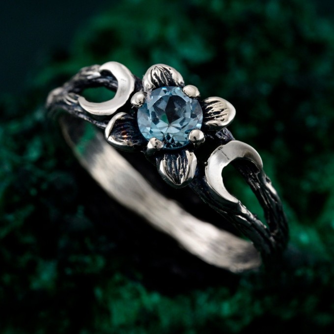 Gothic Silver Ring with Sapphire and Floral Design