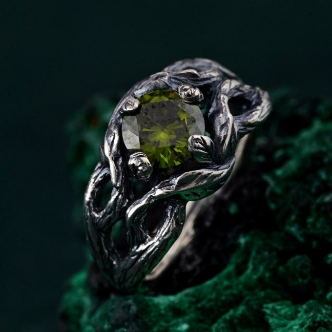 Nature's Finest Silver Leaf Elegance Ring