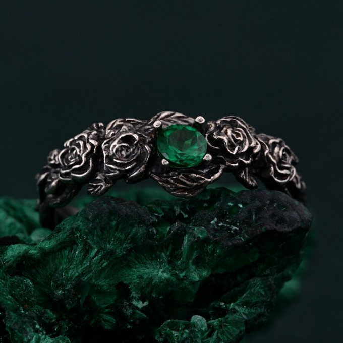 Emerald Blossom Silver Ring – Nature's Elegance with Floral Twig Accent, Dainty Branch Delight Ring Featuring Flower on Silver Twig