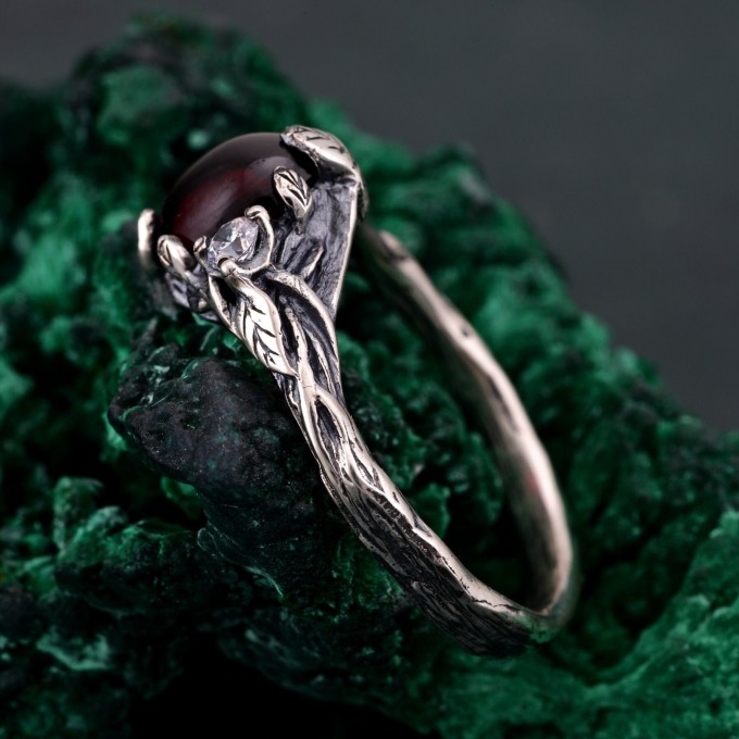 Romantic Silver Band: Ethereal Fairycore Flower Design