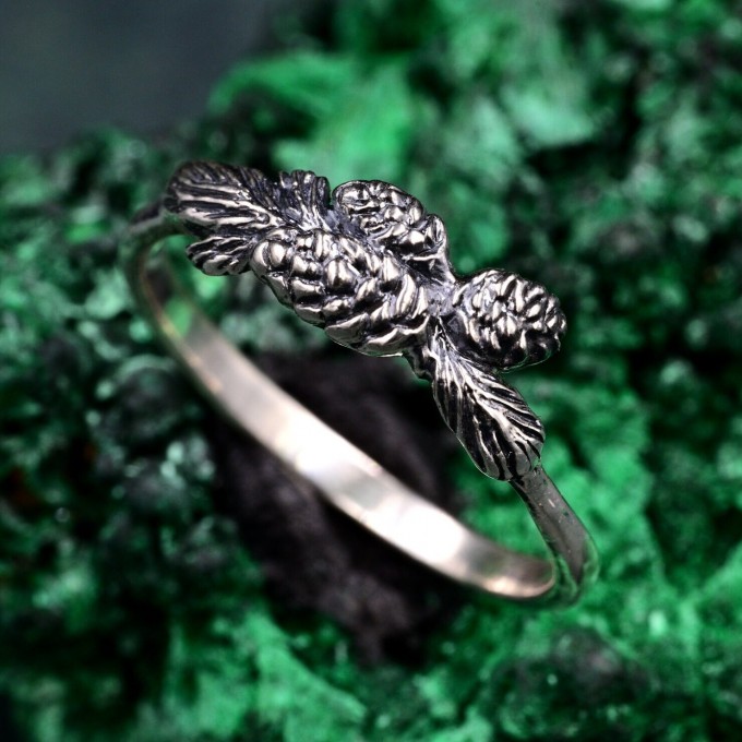 Gothic Silver Ring with Thistle-Inspired Design