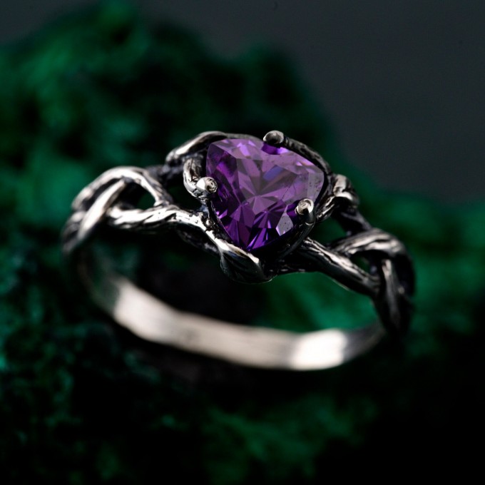 Unique Amethyst Silver Ring – Twisted Branch Design, Nature-Inspired, Handcrafted Elegant Jewelry for Her