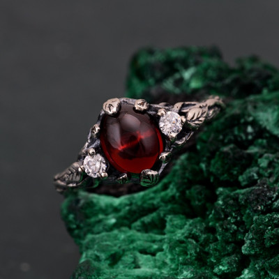 Bohemian Bridal Ring, Nature Inspired Jewelry, Ethereal Elegance Band, Custom Made Ring, Fairy Tale Wedding, Gemstone Luxury Ring