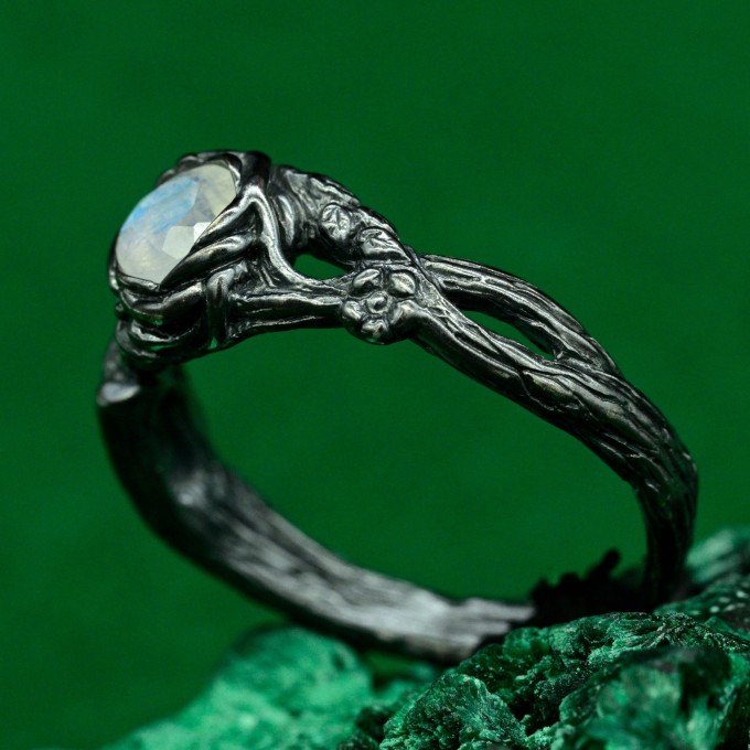 Moonstone Floral Tree Branch Ring - Nature Pattern Band and Silver Moonstone Fairy Twig Design