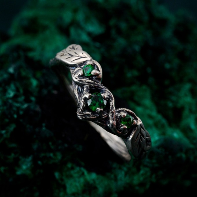 Twig & Leaf Floral Silver Ring – Fantasy Nature Motif Engagement Ring