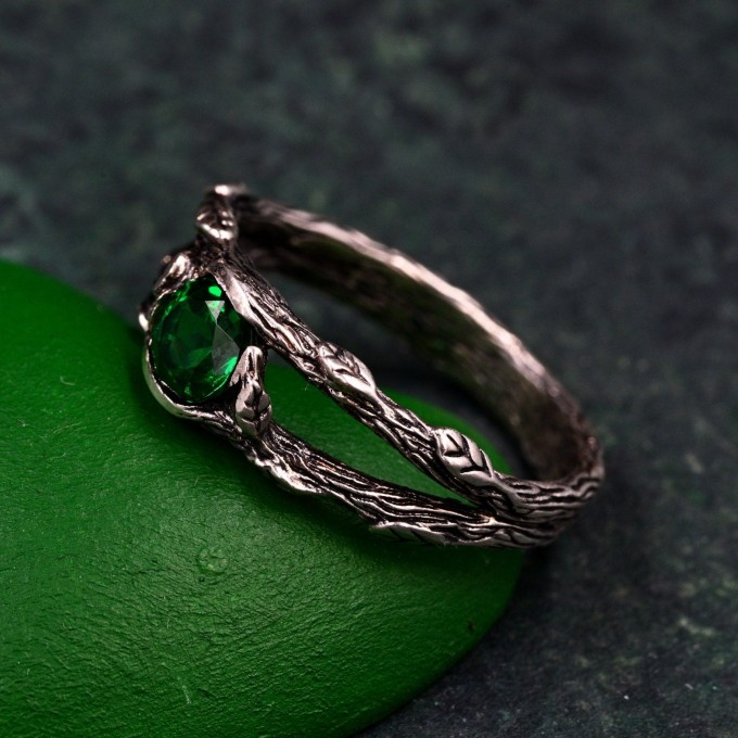 Shadowed Elegance Ring: Gothic Noir Silver Band