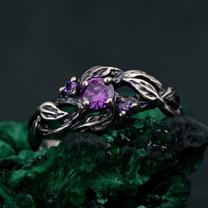 Women's Wedding Bands – Nature's Finest Tree of Life Band, Leafy Splendor Silver Woodland Engagement Ring