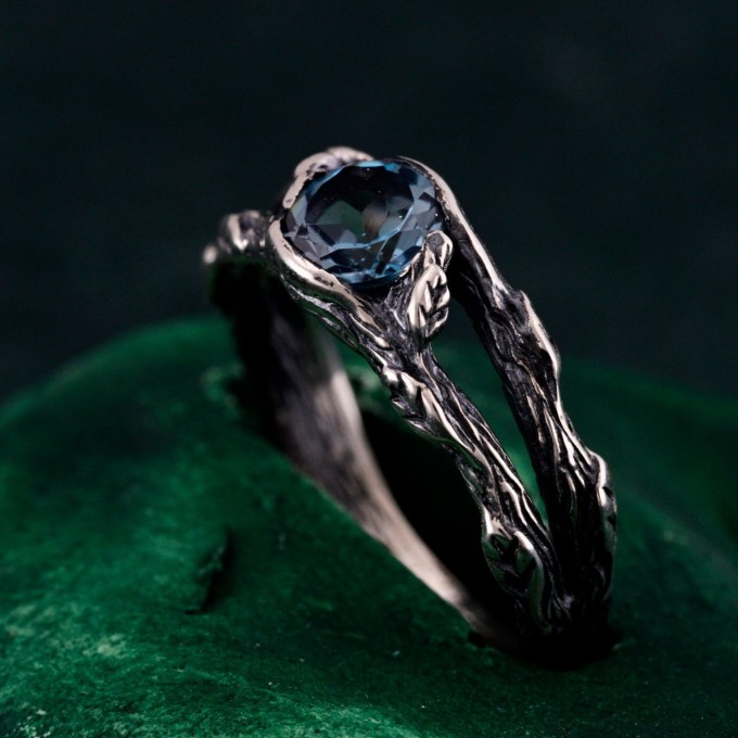 Silver Branch Band: Nature's Touch and Woodland-Inspired Silver Wrap Ring