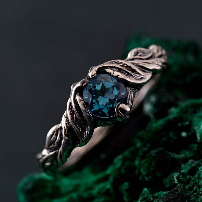 Woodland Promise Ring – Enchanted Forest Engagement Ring, Nature-Inspired Twig Band, Rustic Silver Jewelry for Women