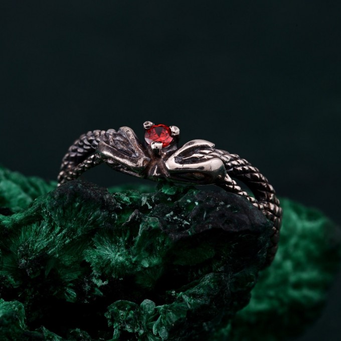 Emerald Snake Engagement Ring – Elven Fantasy Ouroboros Wedding Band, Infinity Serpent Design, Unique Wedding Ring
