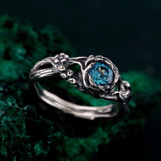 Handcrafted 925 Silver Topaz Ring – Minimalist Gemstone Jewelry for Women
