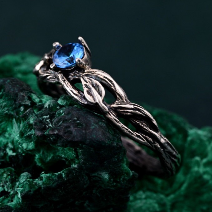 Leafy Branch with Topaz Ring – Nature-Inspired Gemstone Jewelry