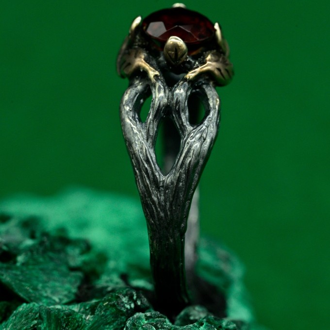 Enchanting Ring with Branch and Blossom - Forest Ring with Garnet