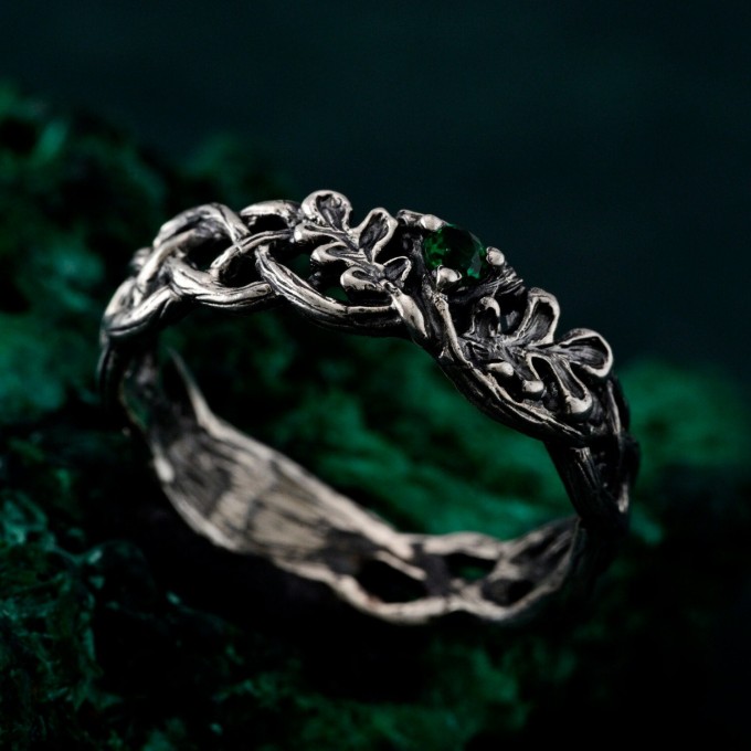 Emerald Oak Leaf Silver Ring