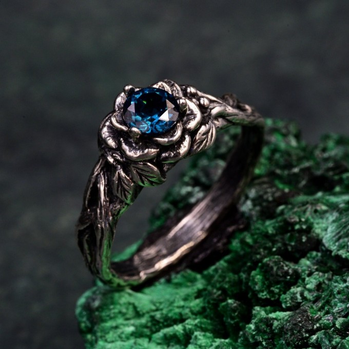 Bloom of Dusk: Gothic London Blue Topaz Rose Ring