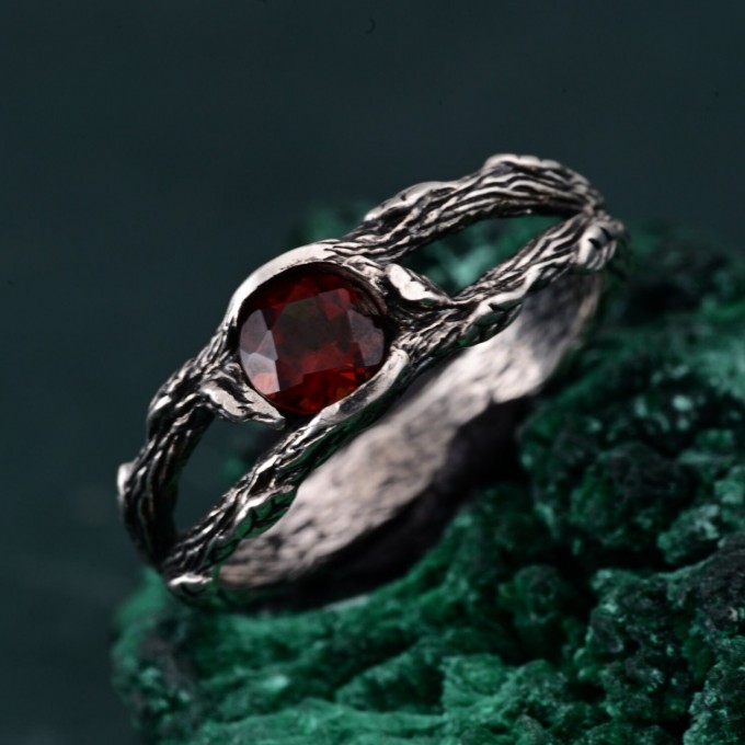 Silver Branch Band: Nature's Touch and Woodland-Inspired Sylvan Silver Wrap