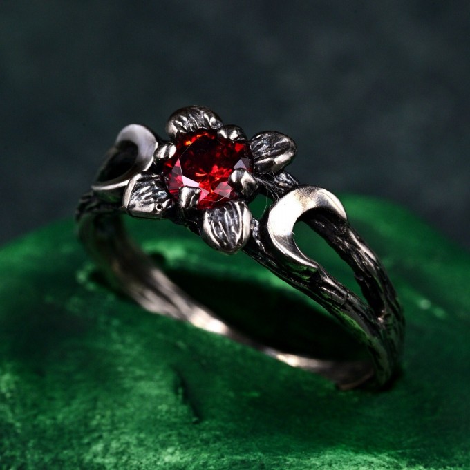 Celestial Silver Moon Ring – Mystic Garnet Lunar Ring, Triple Moon Goddess Ring, Silver Moon Trio, Crescent Goddess Ring, Engagement Ring