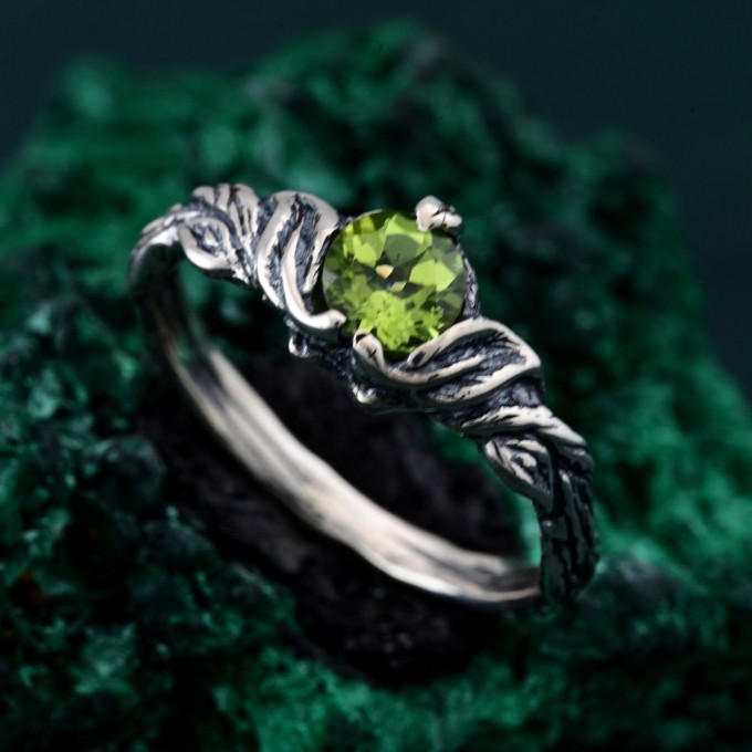 Nature's Embrace Rustic Elegance Twig Ring