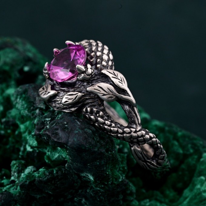 Scale of the Dragon Ring: Mythical Silver Design